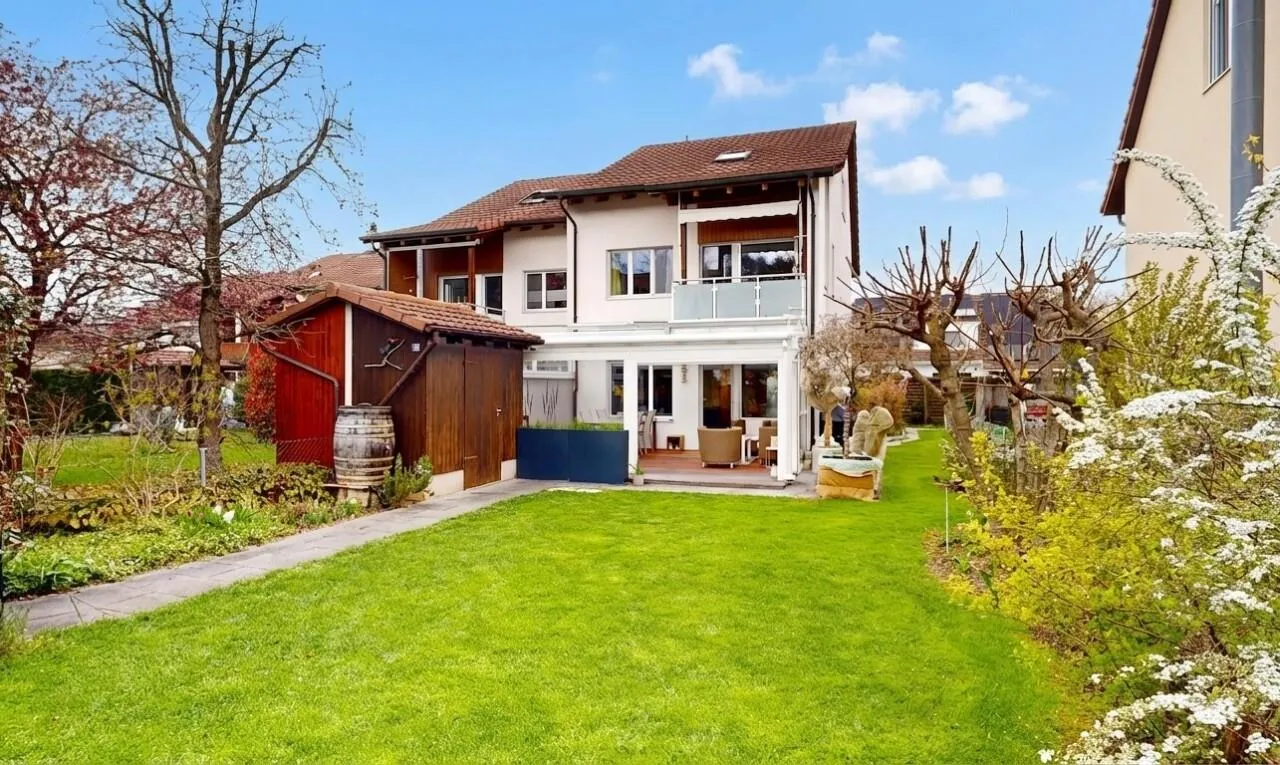Familienhaus mit Garten, viel Platz & Top-Aussenbereich