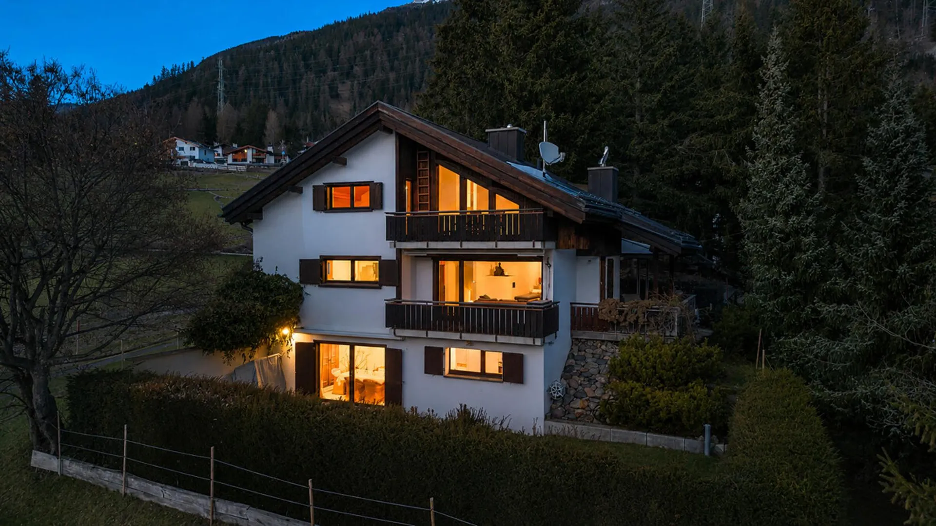 Savognin: Casa vacanze con sauna, idromassaggio e vista panoramica
