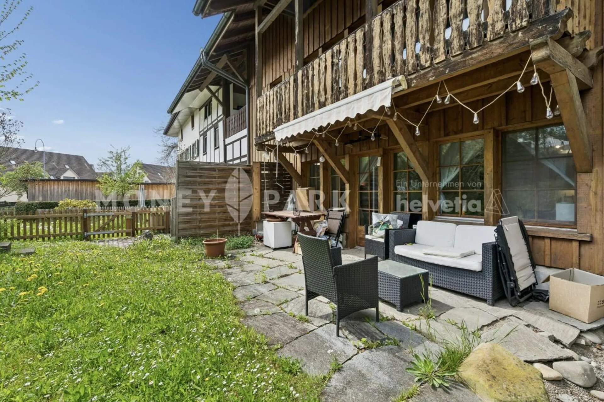 Appartement de jardin 2.5 pièces avec espace de séjour ensoleillé