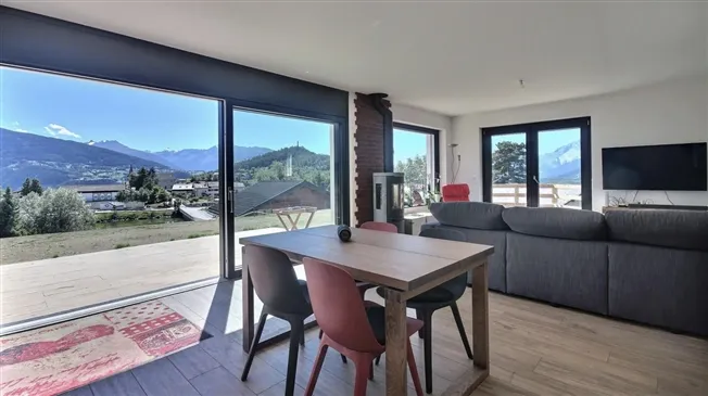 Außergewöhnliche neue Villa in Lens – atemberaubender Blick auf den See von Louché