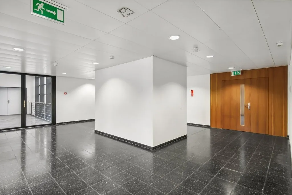 Image 9