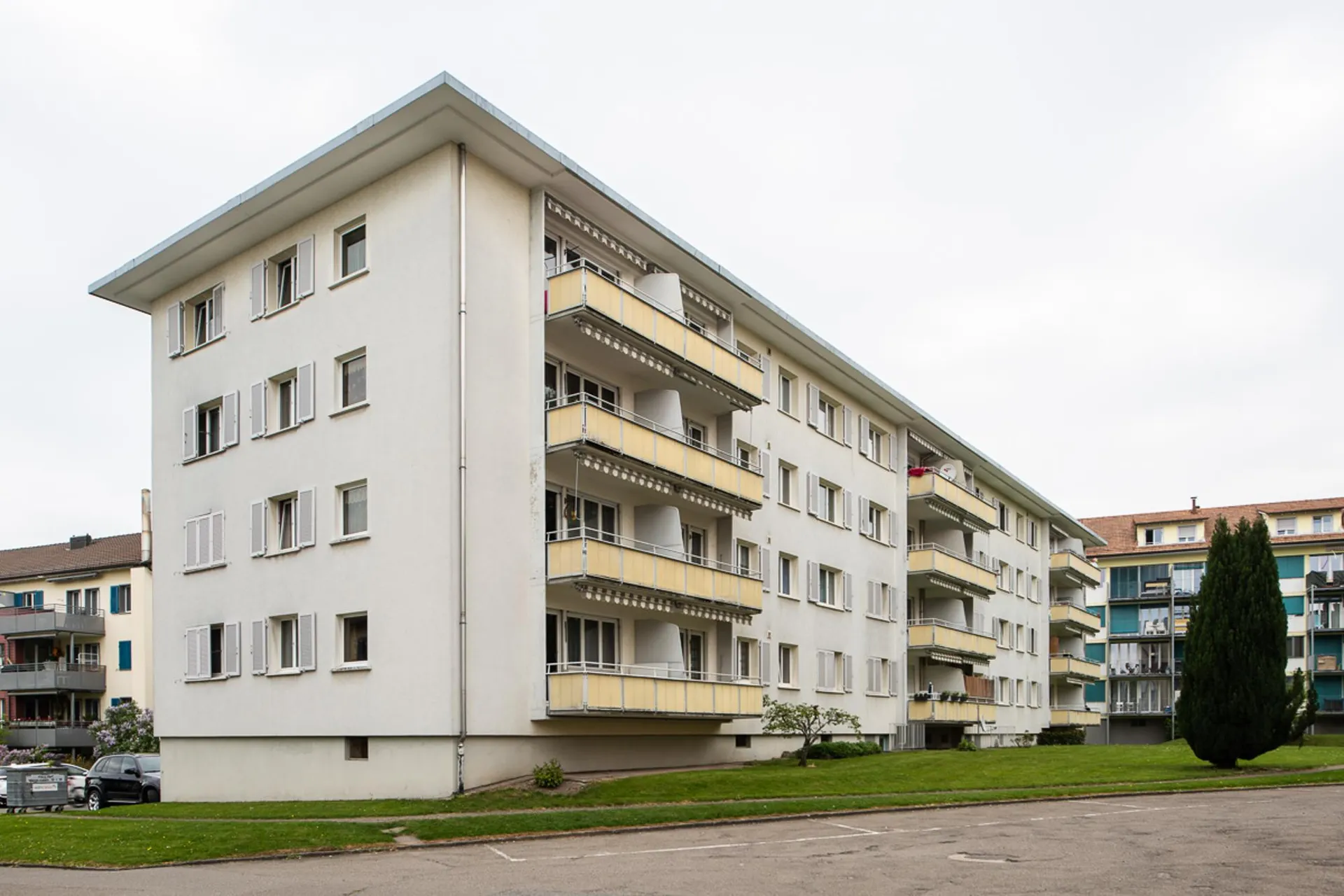 Rent without deposit! It's worth taking a look...