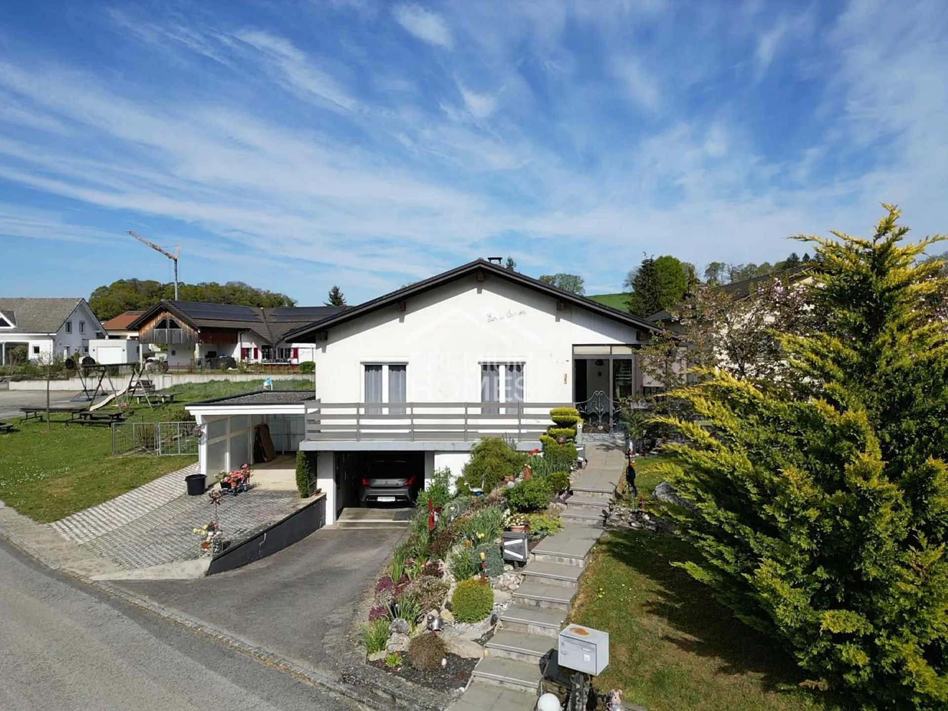 Havre de paix avec piscine et grand jardin