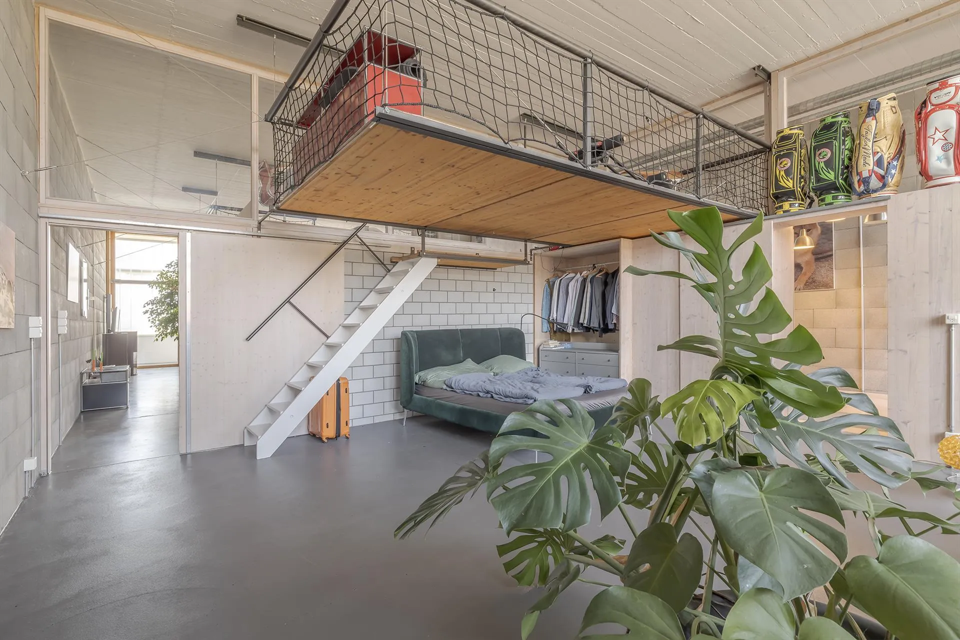 "Einzigartiges Loft-Wohnen"