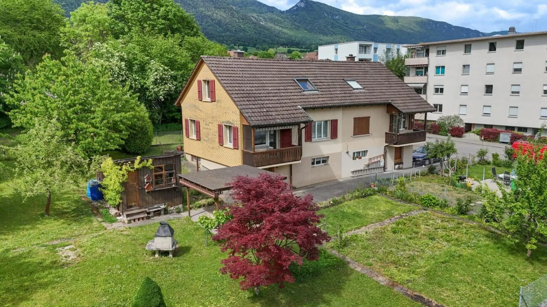 Ihr Zuhause im Grünen - Doppelhaushälfte mit grossem Garten