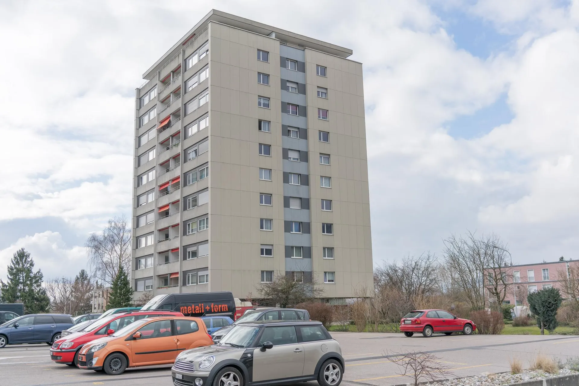 Attraktive, komplett renovierte Wohnung mit Weitsicht