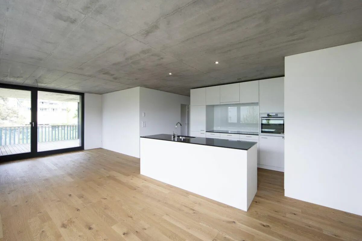 Moderne trifft auf Beton - 3.5 Zimmer Wohnung an top Lage zu vermieten