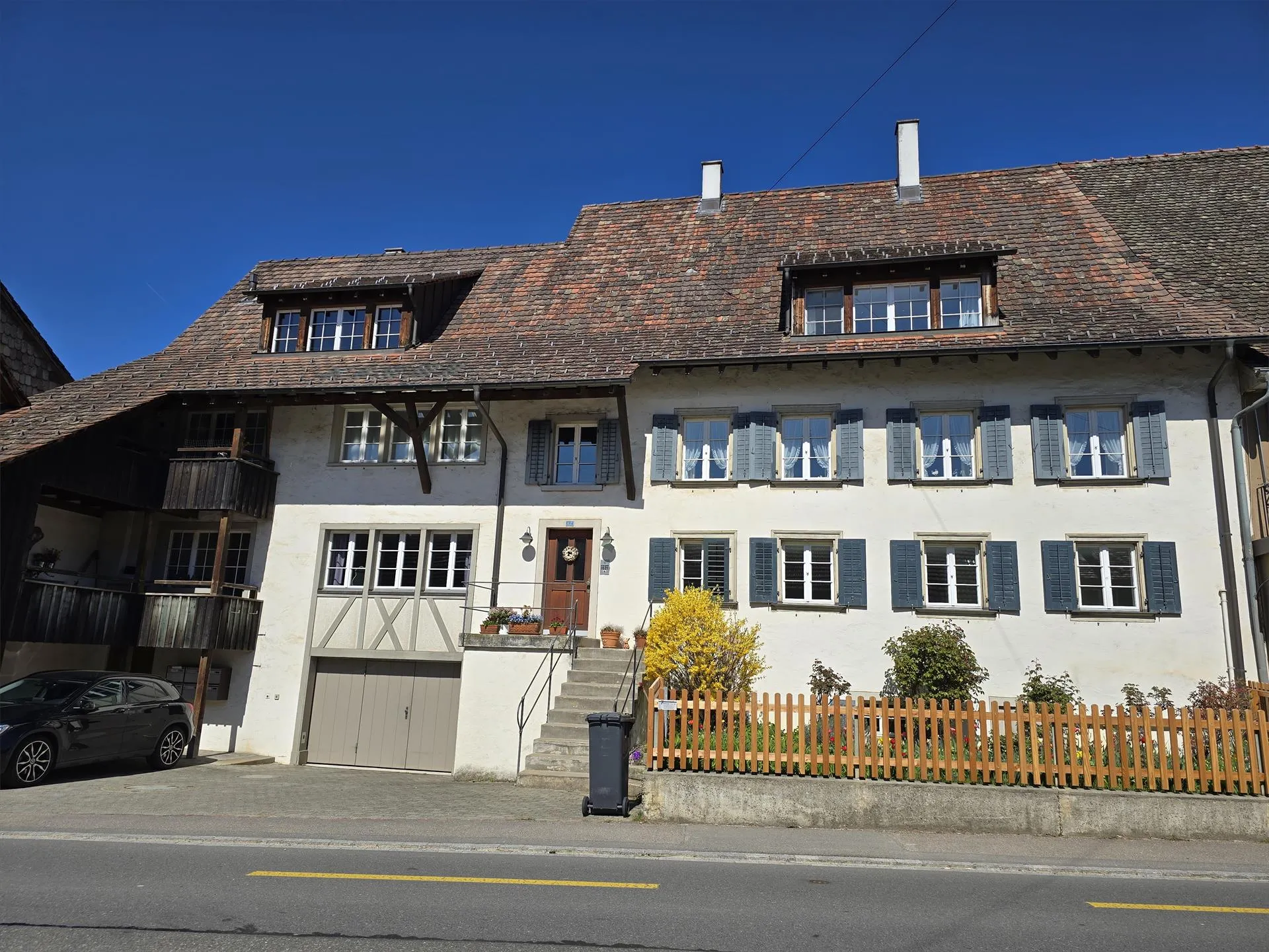 Charmante renovierte Wohnung in Löhningen