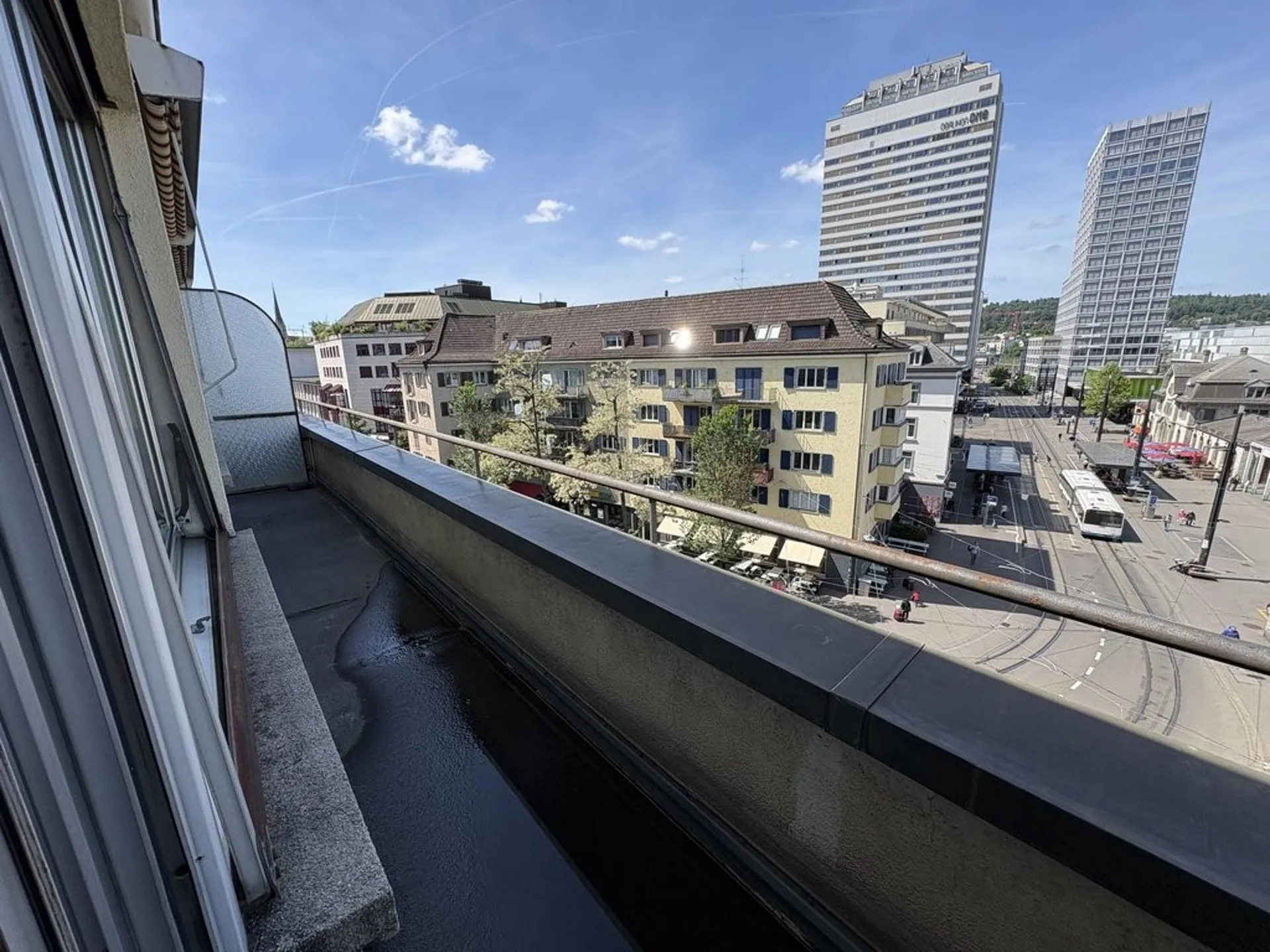 Charmante 3-Zimmerwohnung an zentraler Lage in Zürich-Oerlikon