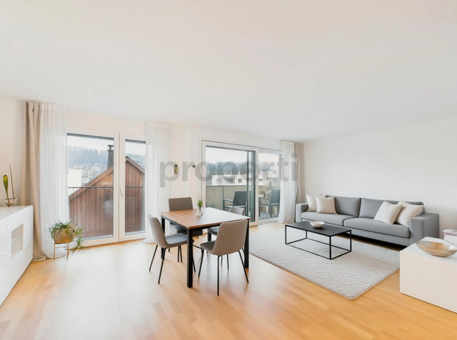 Bright 2.5-room attic apartment with balcony in Wetzikon