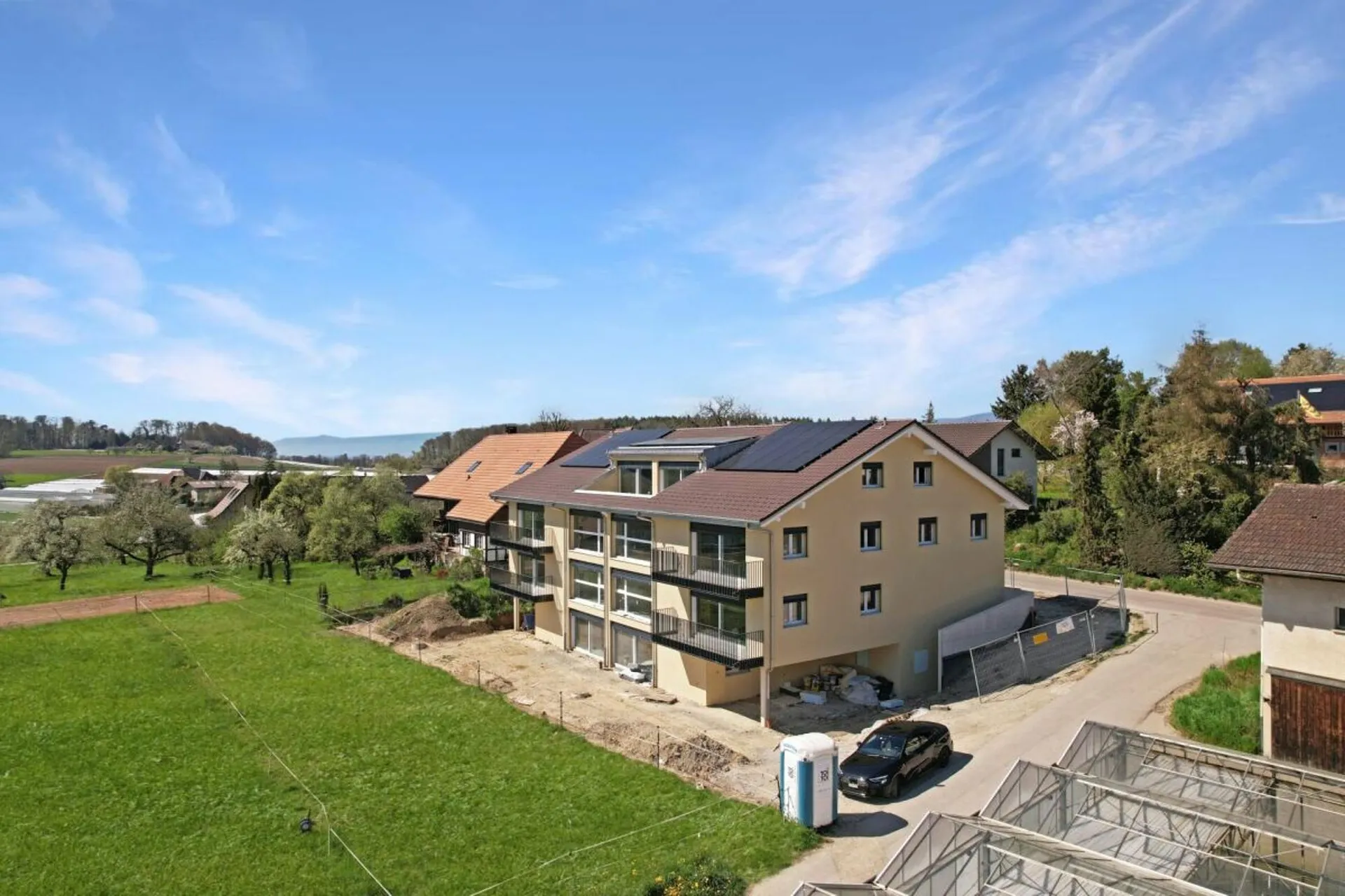 Appartamento loft moderno con sistema fotovoltaico privato e orientamento a sud