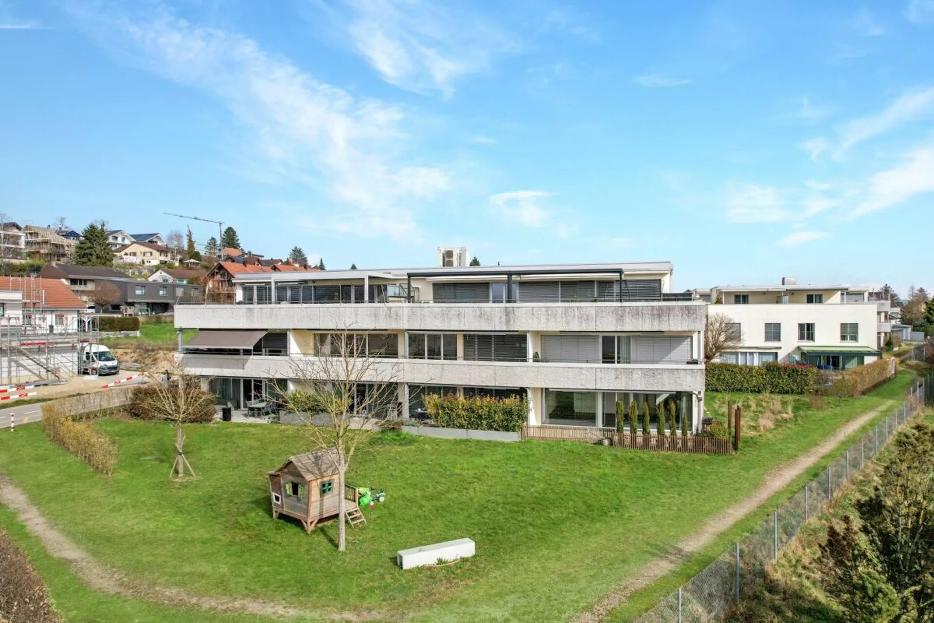 Dove i cuori delle famiglie sbocciano - 5,5 locali con accesso al giardino