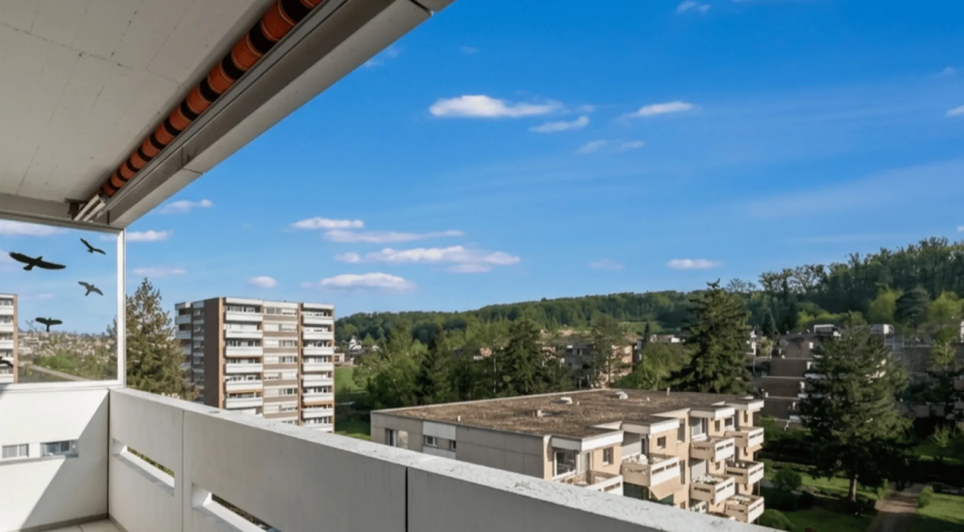 Einziehen und geniessen: Gepflegte 4-Zimmerwohnung mit Balkon und Weitblick