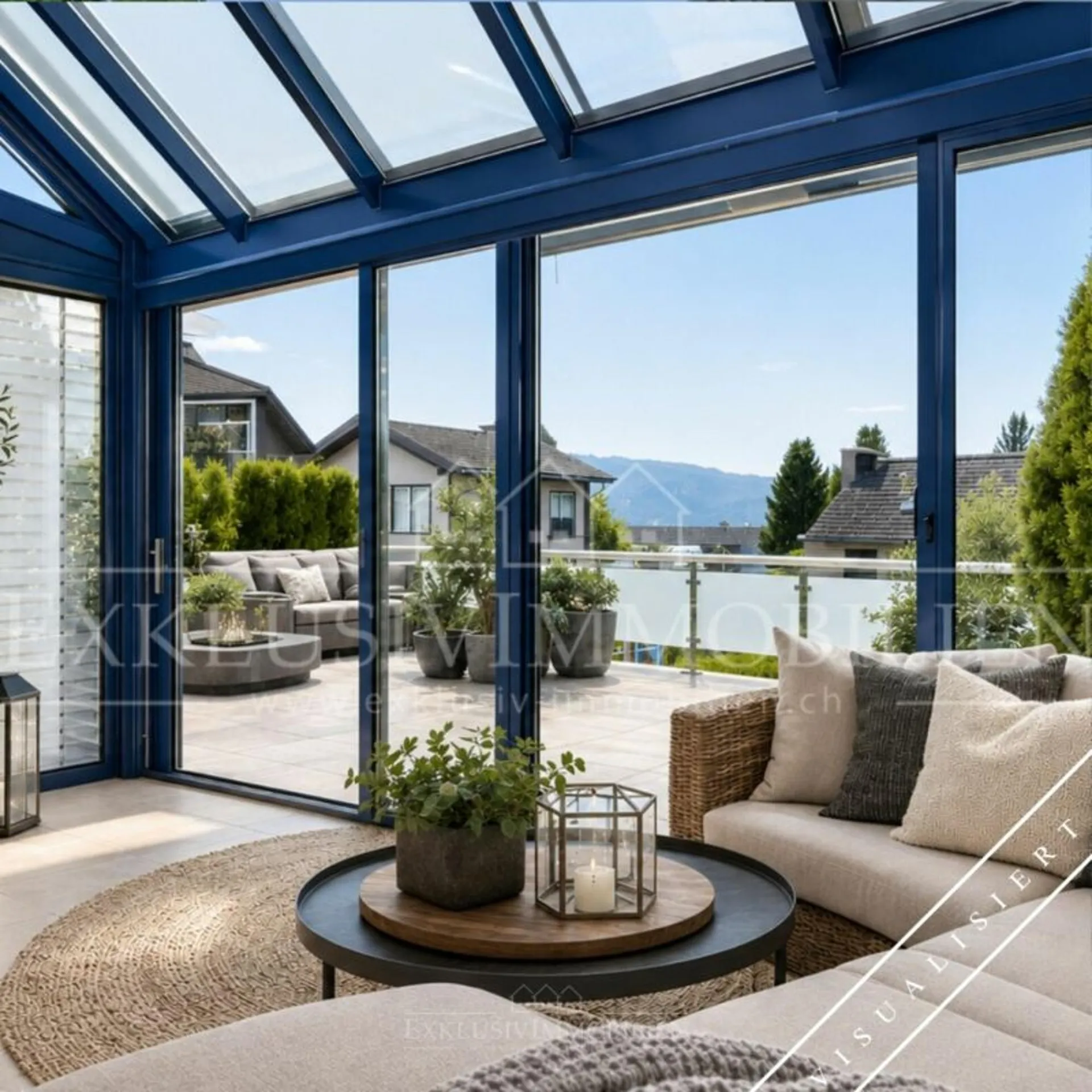 Ein Zuhause mit Weitblick auf See und Berge