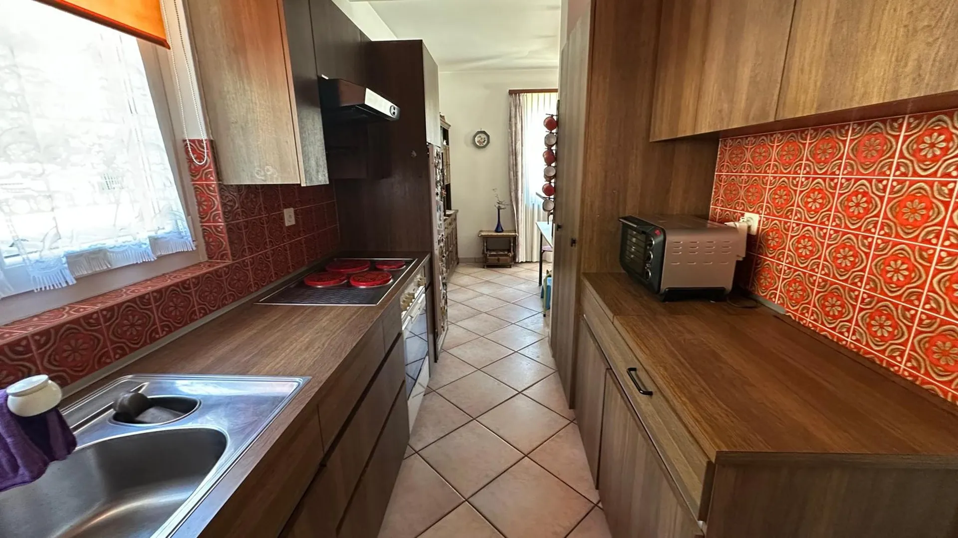 Image 12