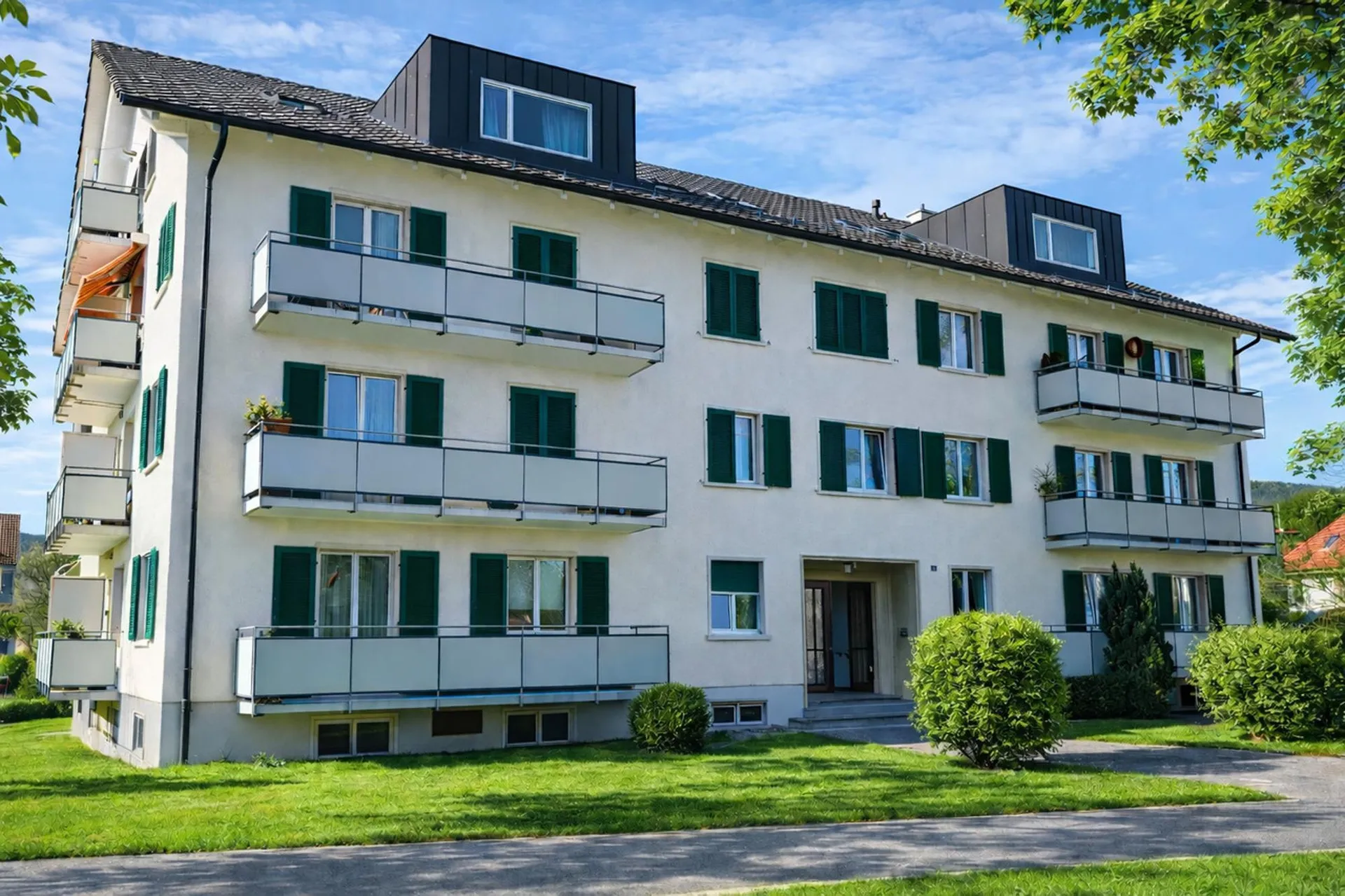 4.5 Zimmer Dachwohnung - städtische Wohnlage