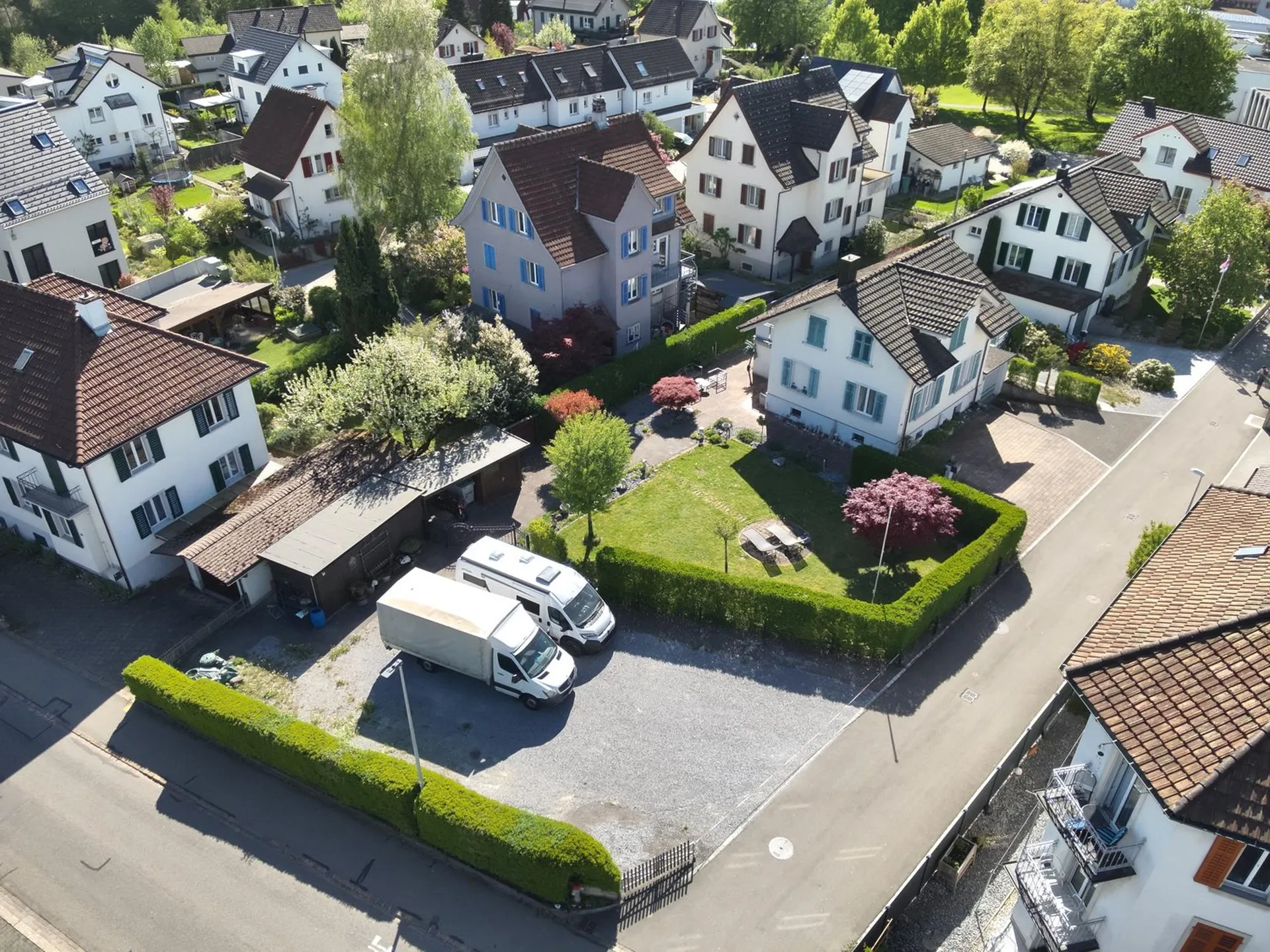 Attractive building land with development potential & project study – central location in Rüti ZH