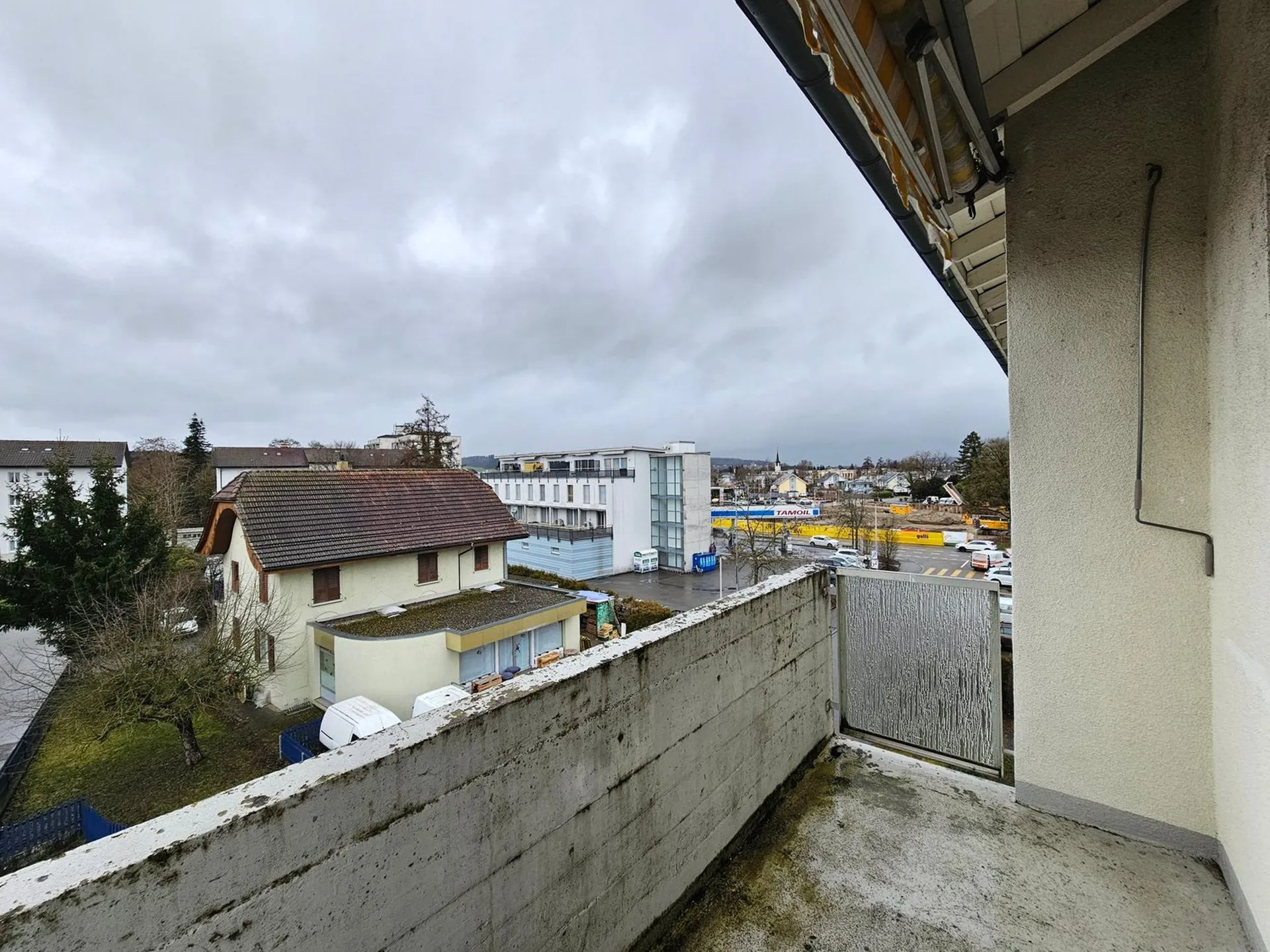 Image 12