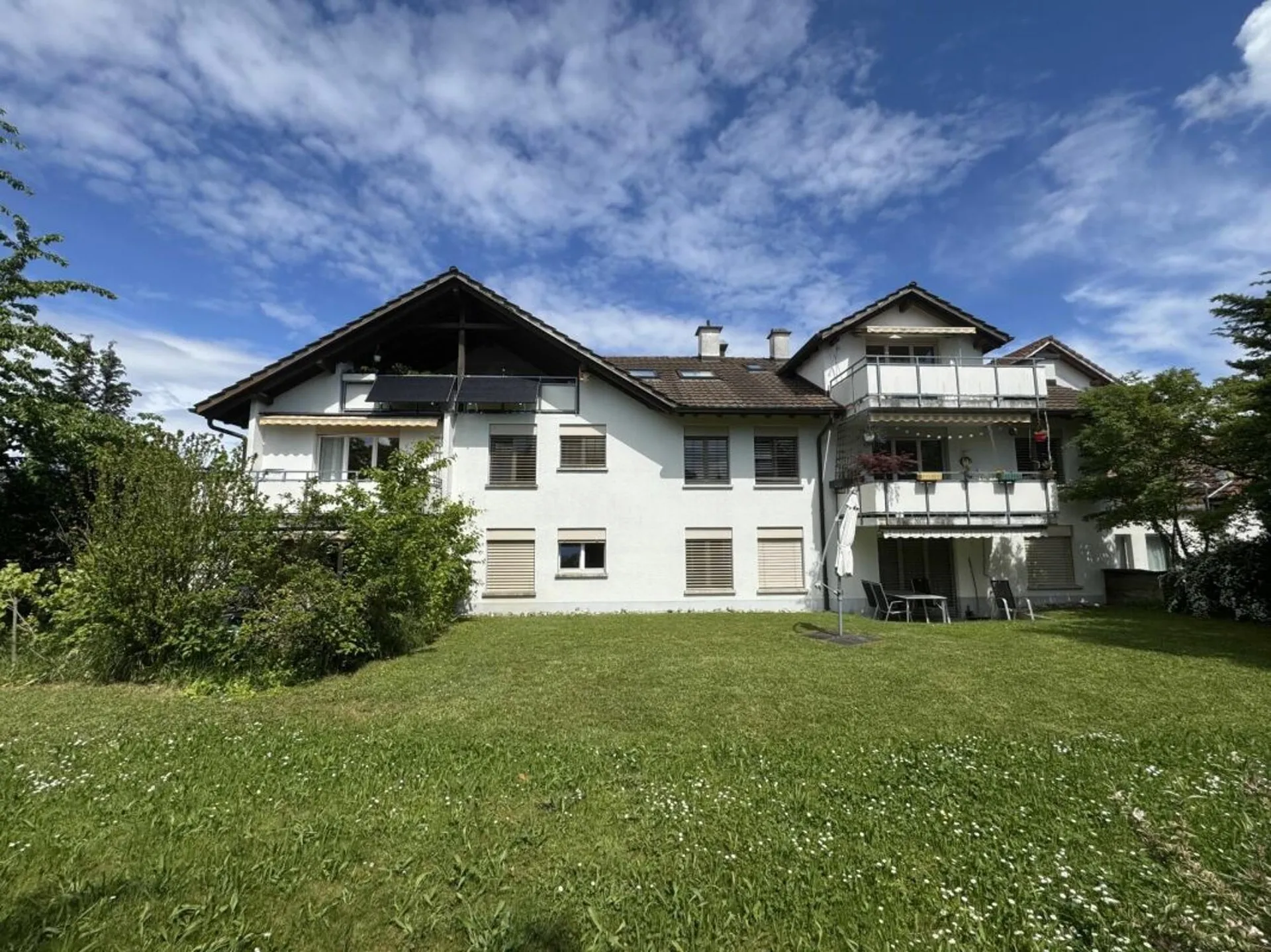 3.5 Zimmer - Wohnung im Parterre, ca. 90 m2