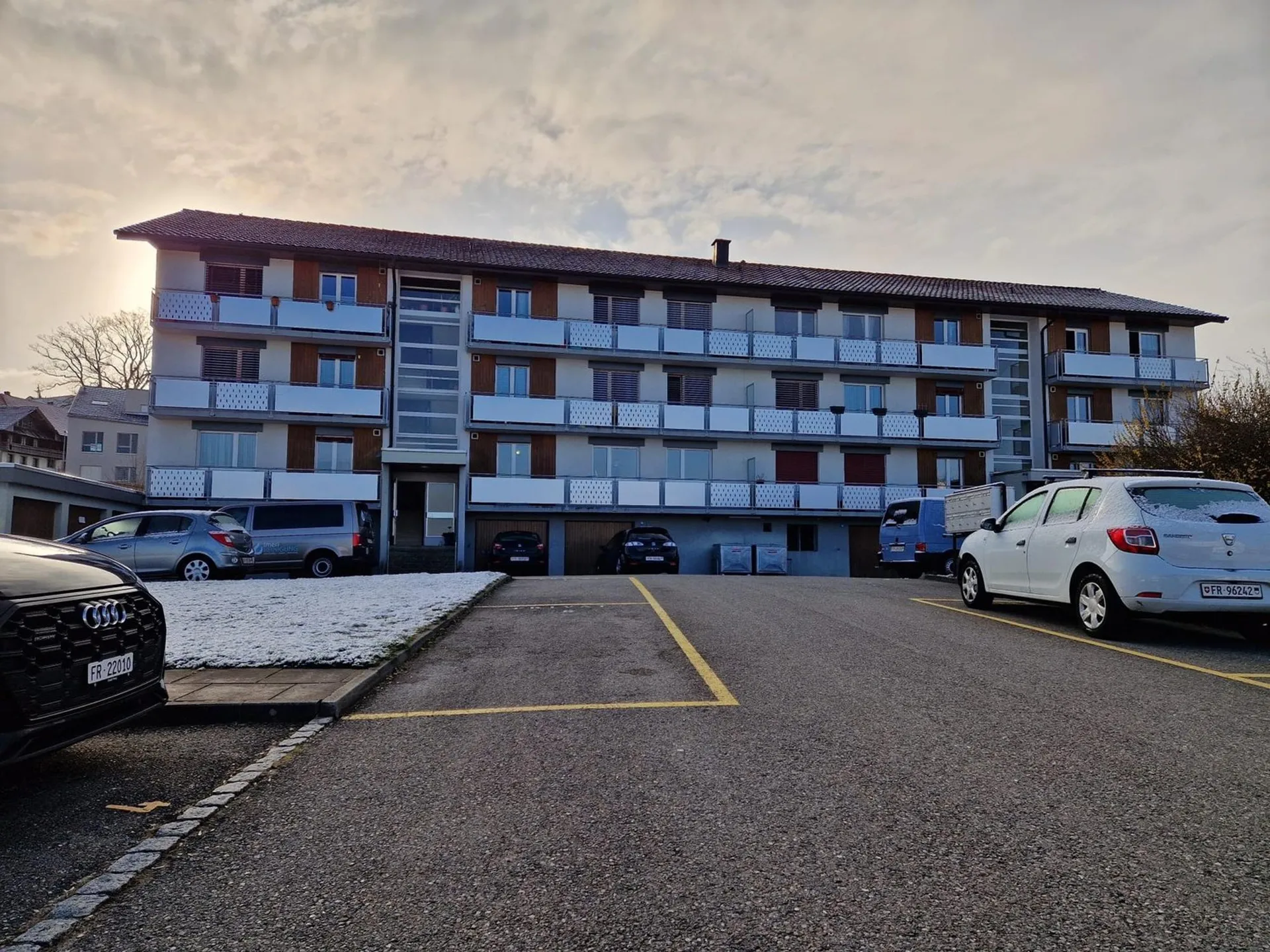 Grosszügige 4 1/2 Zimmerwohnung
