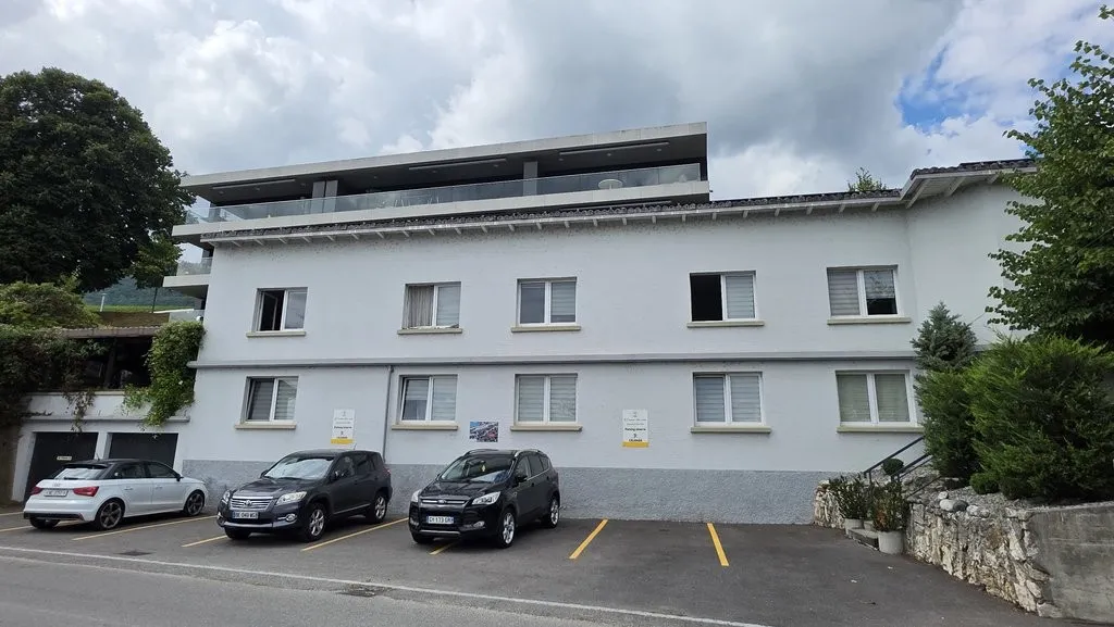 Image 7