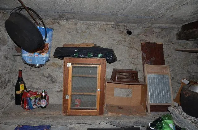 Image 12
