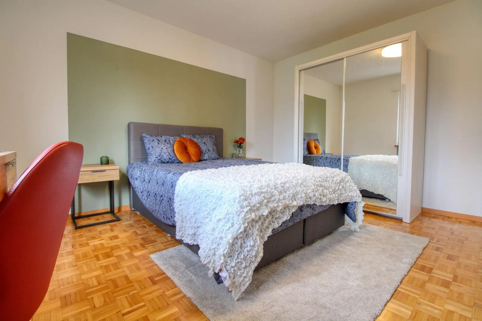 Quiet Urban Retreat Close to University in Irchel
