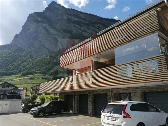 Dachboden-Doppelhaus 4,5 Zimmer Zentrum Leytron