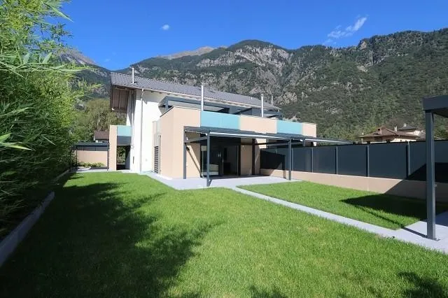 luxuriöse 5 1/2-Zi-Neubau-Villettahälte / lussuosa villetta gemella...