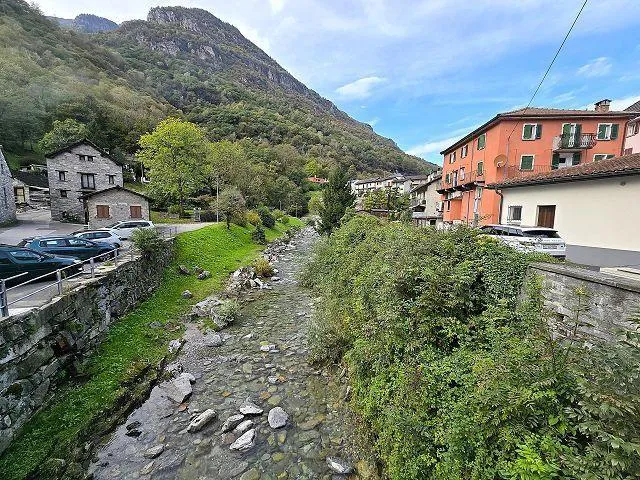 Image 25