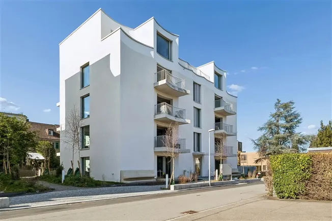 2.5-Zimmer-Gartenwohnung mit Privatgarten – Neubau in Oerlikon