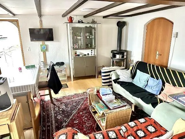 Image 7