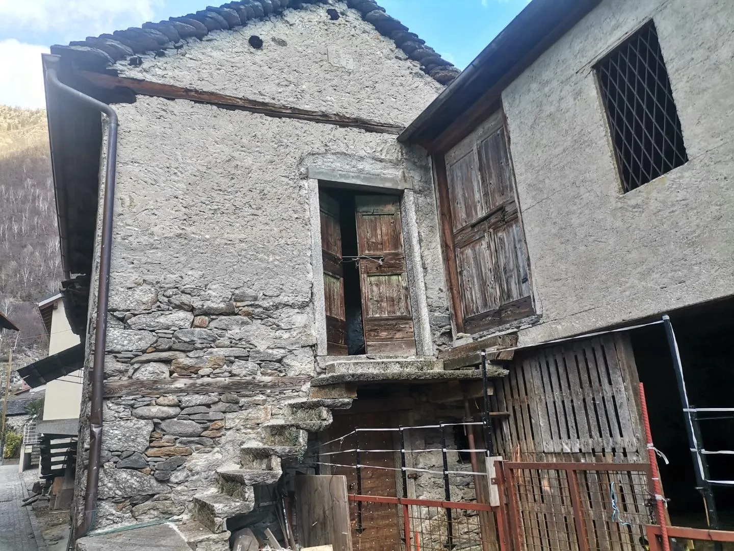 Image 12