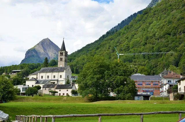 Image 12