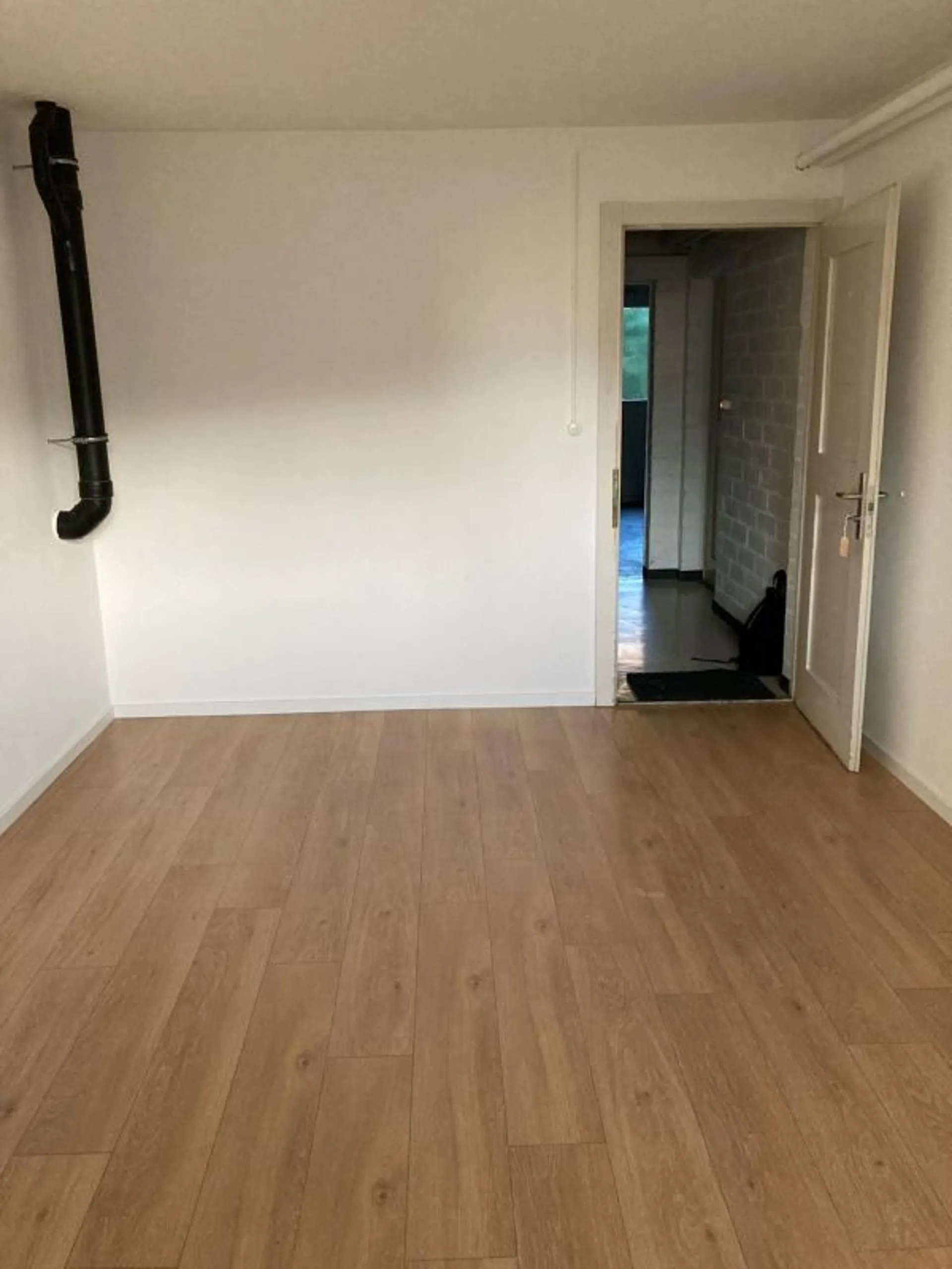 Worb - Hobby-/ Bastelraum zu vermieten!