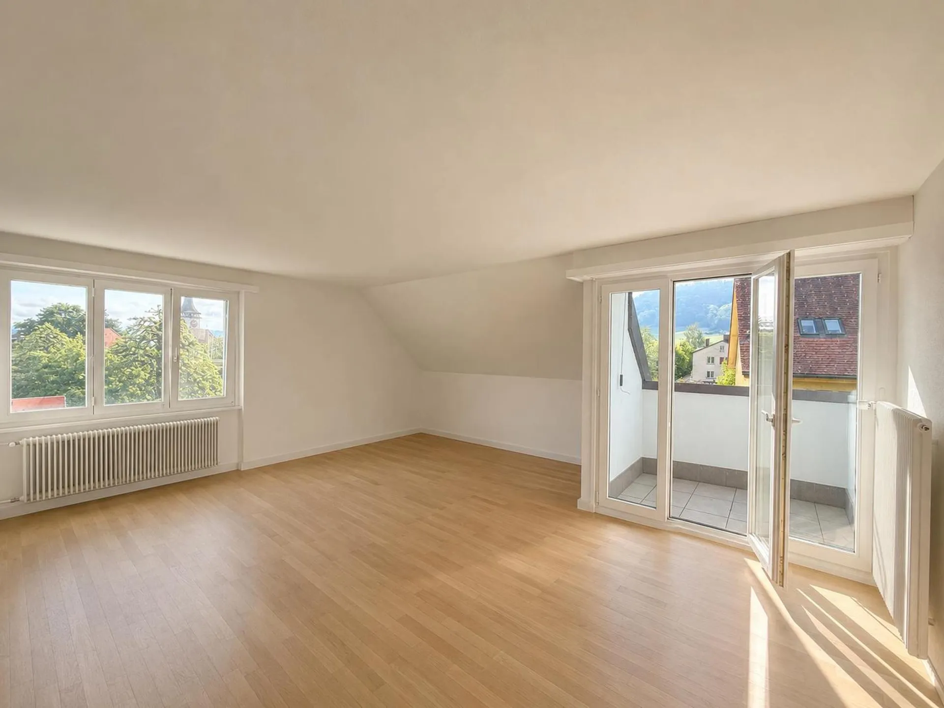 Helle und moderne 2.5 Zimmerwohnung in Belp