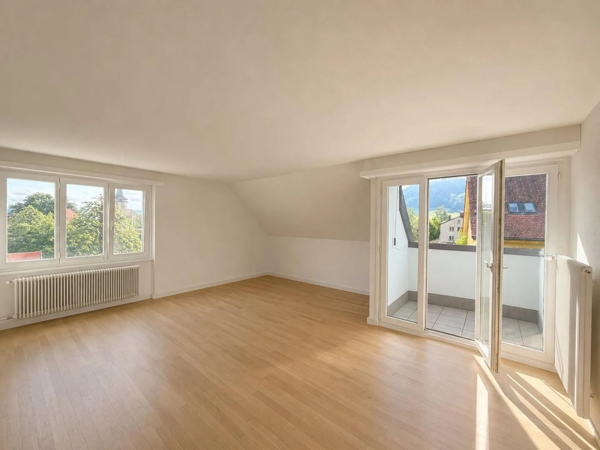 Helle und moderne 2.5 Zimmerwohnung in Belp