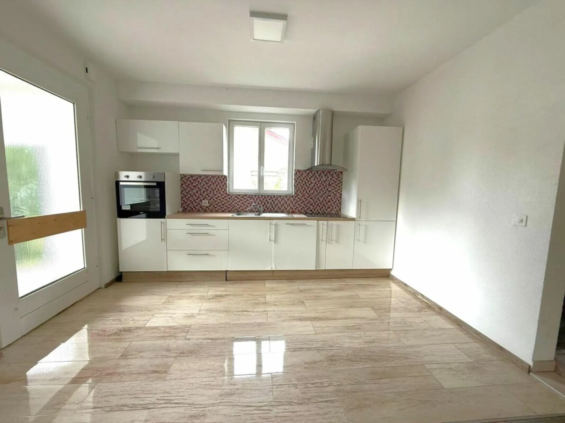 St-Imier, superbe appartement de 2.5 pièces au rez