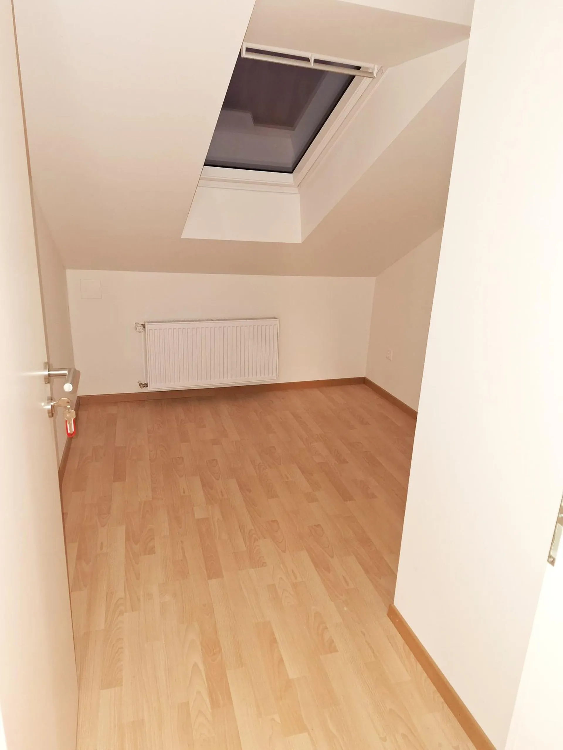 Neu renoviertes Einzelzimmer in Biel!
