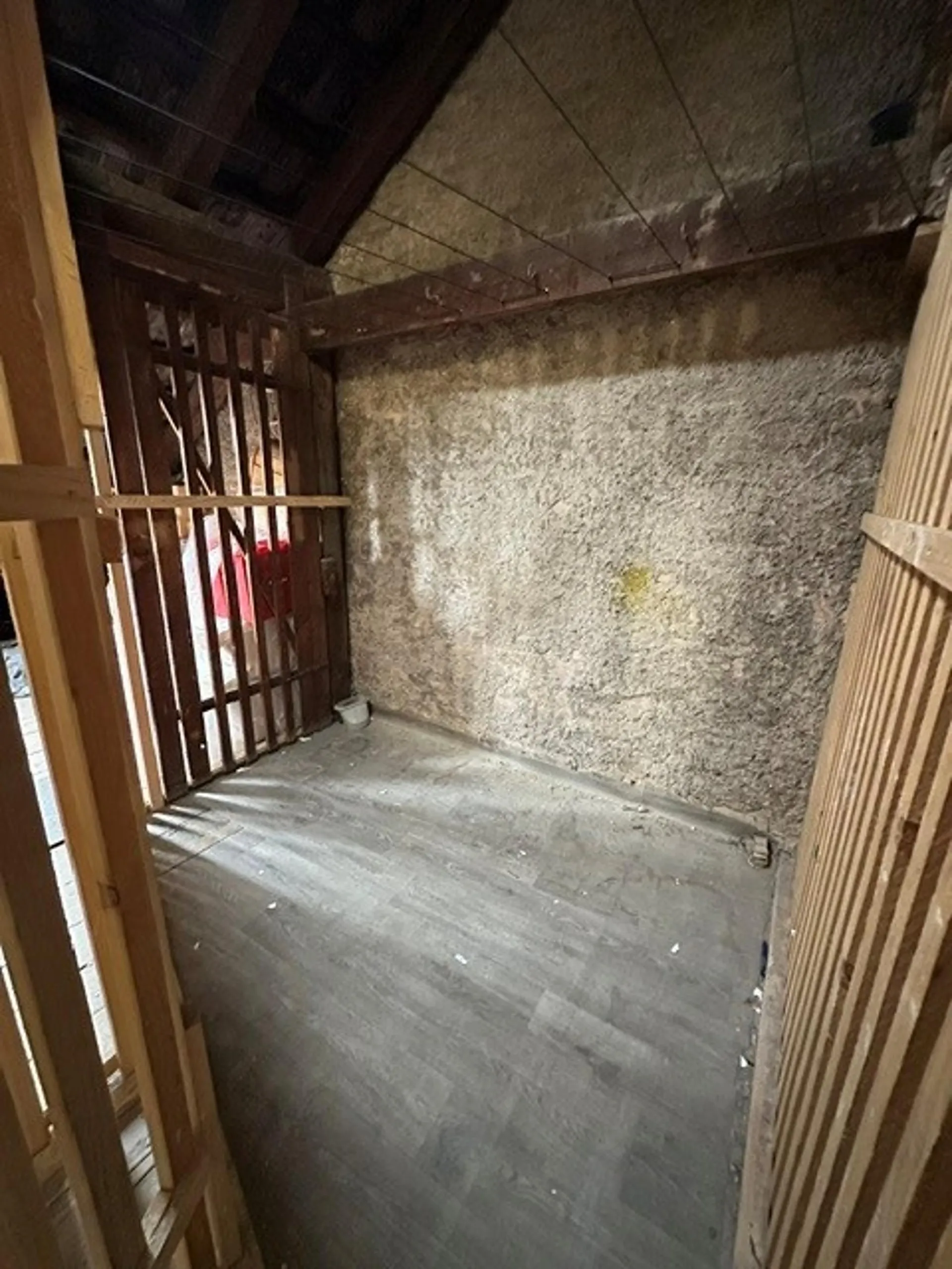 Image 10
