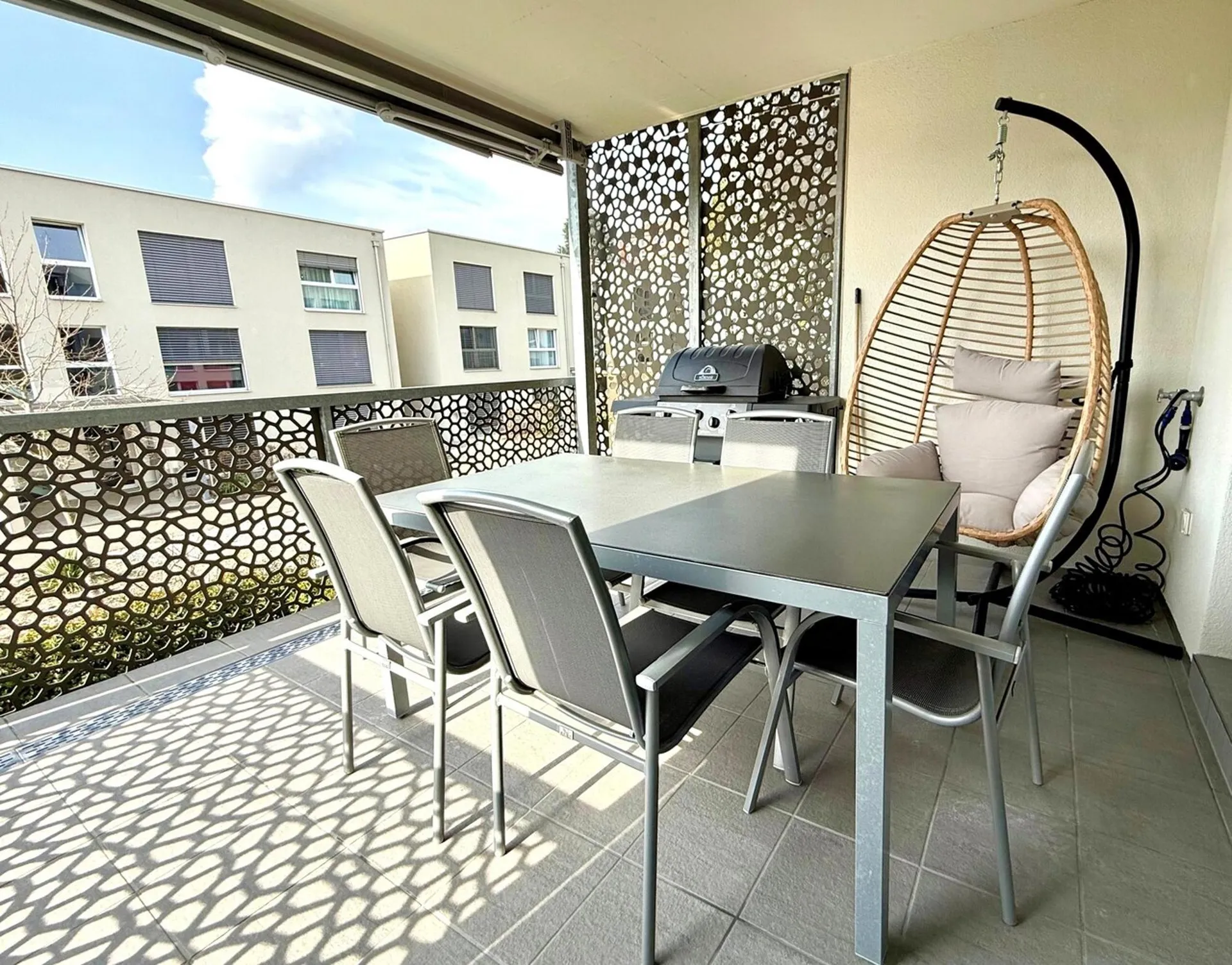 Grosszügige, moderne 4.5-Zimmer-Wohnung in attraktiver Lage