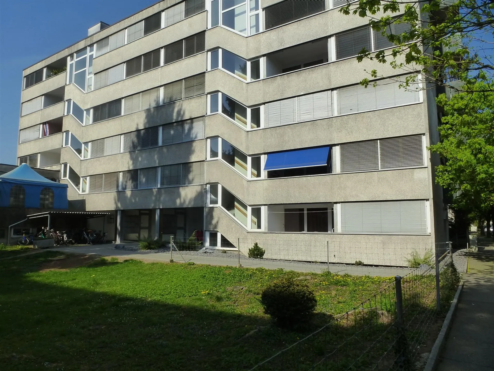 Moderne 3.5-Zimmer-Wohnung mit Balkon in Muttenz