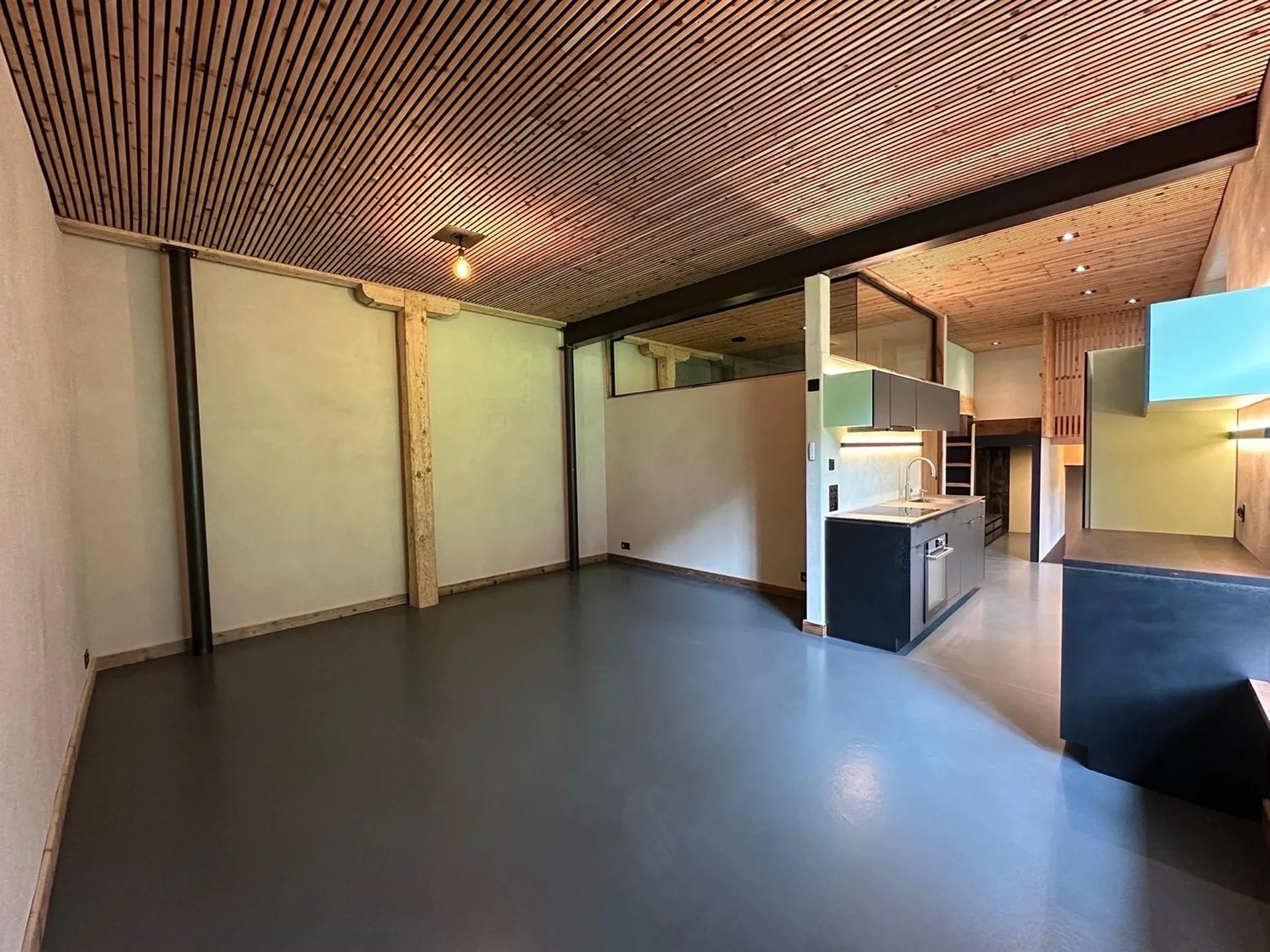 Stylish studio with large terrace and sustainable construction