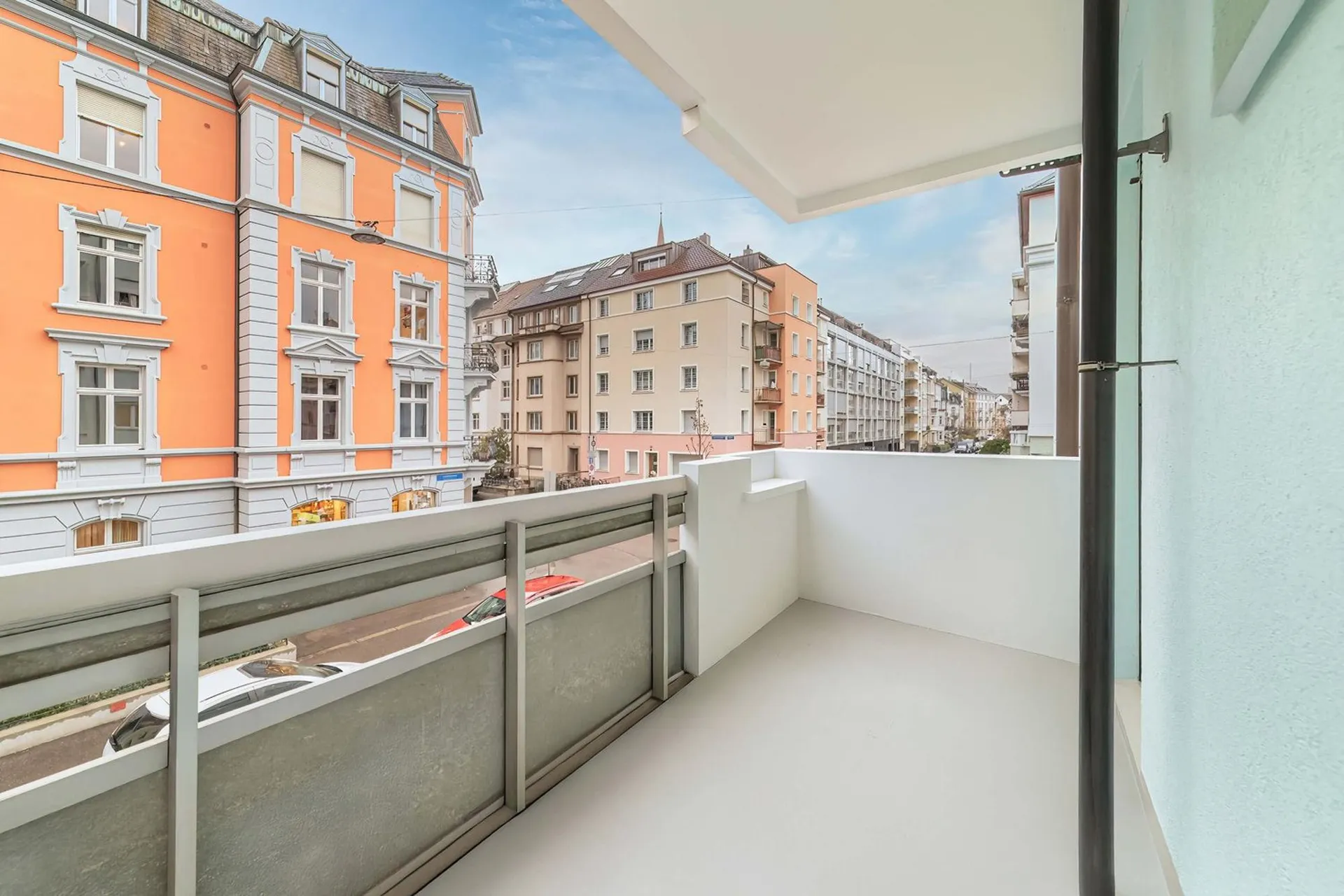 Modernes Stadtleben trifft Ruhe – frisch renovierte 4.5-Zimmer-Wohnung mit Balkon in Basel