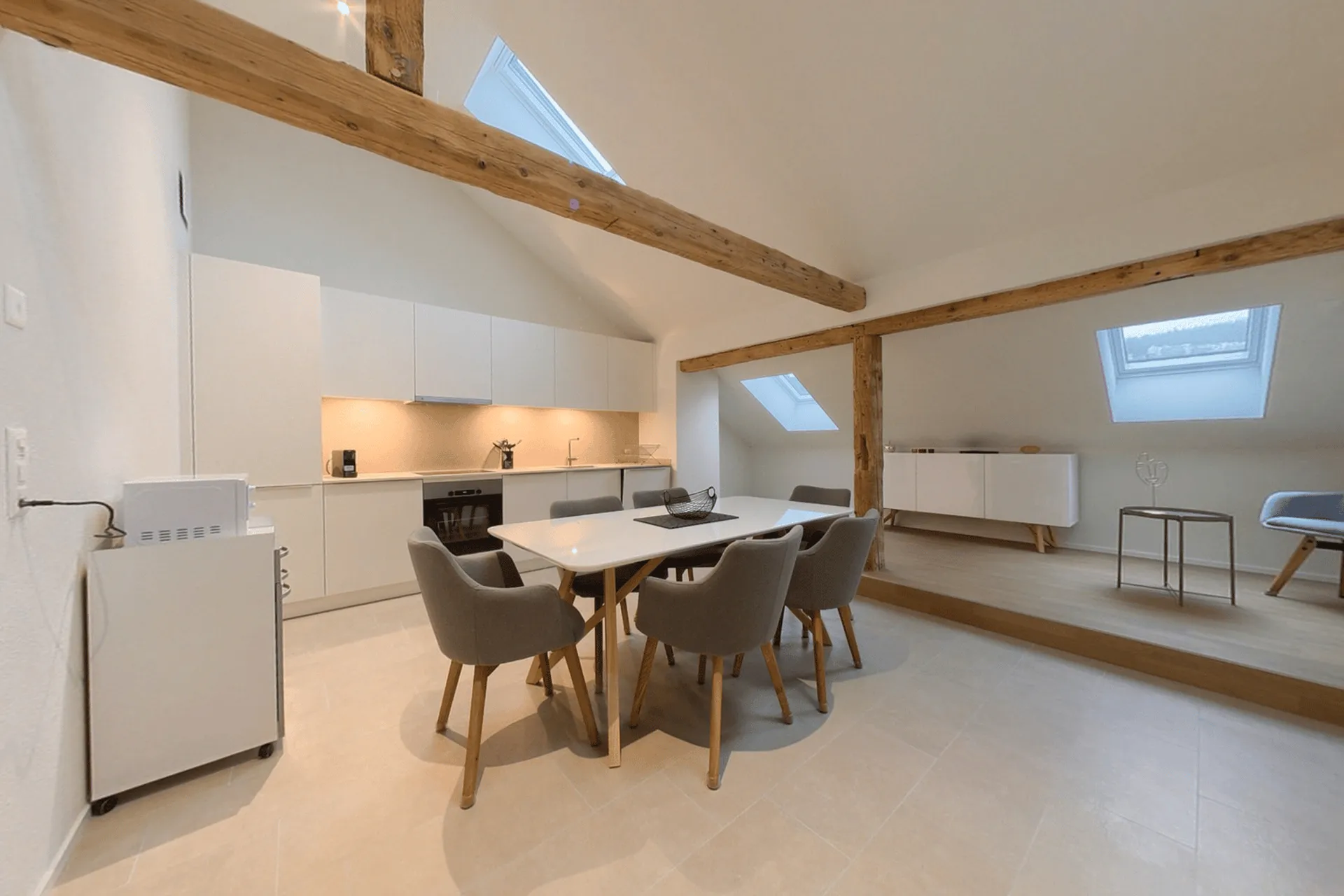 Spacious 1bedroom furnished apartment in central Neuchatel