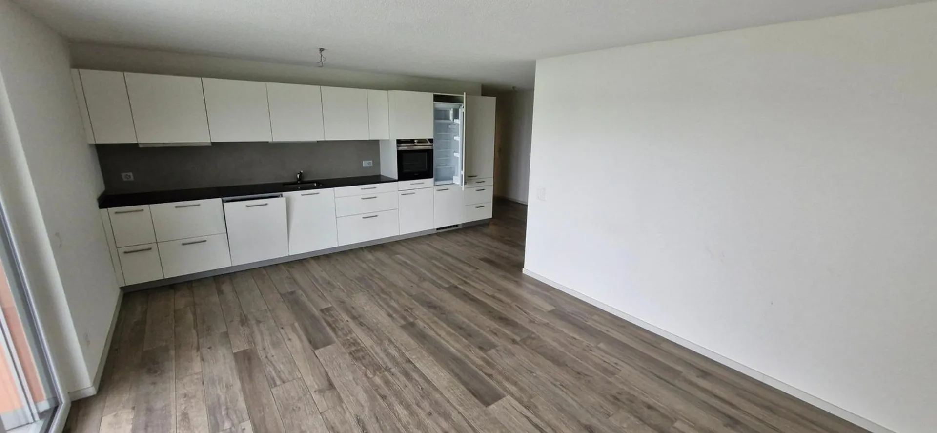 Appartement avec terrasse de 2.5 pièces à Saignelégier – Moderne et lumineux