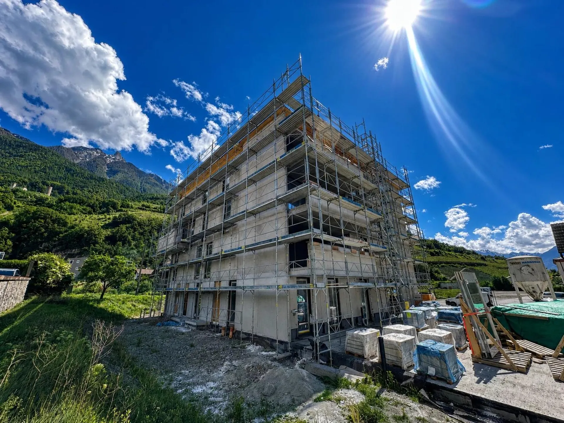 Saxon ? Appartement neuf de 3.5 pièces avec balcon dans une résidence de standing