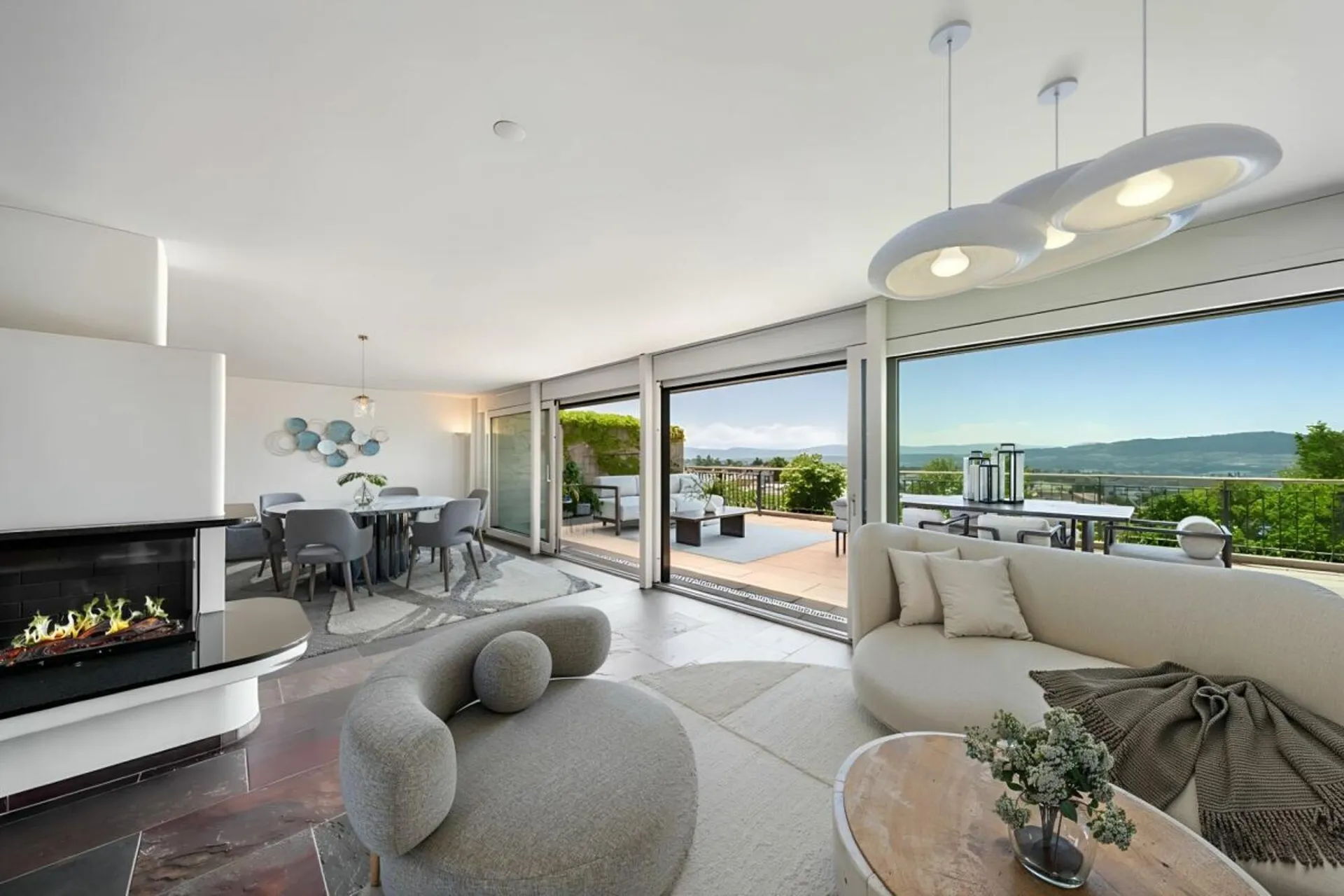 Repräsentative, moderne Terrassenwohnung mit unverbaubarem Alpenpanorama