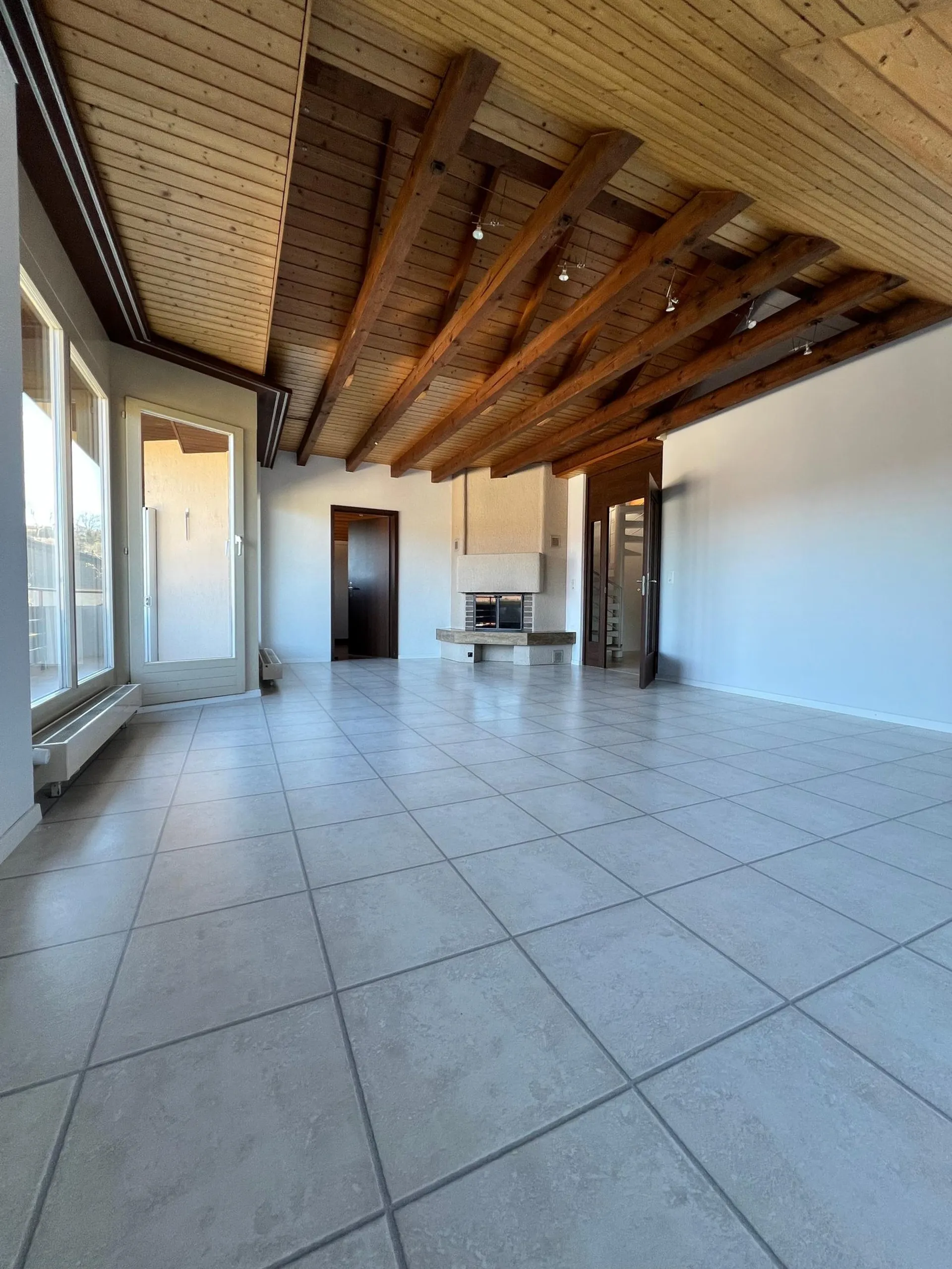 Charming 4-room maisonette apartment in Wichtrach