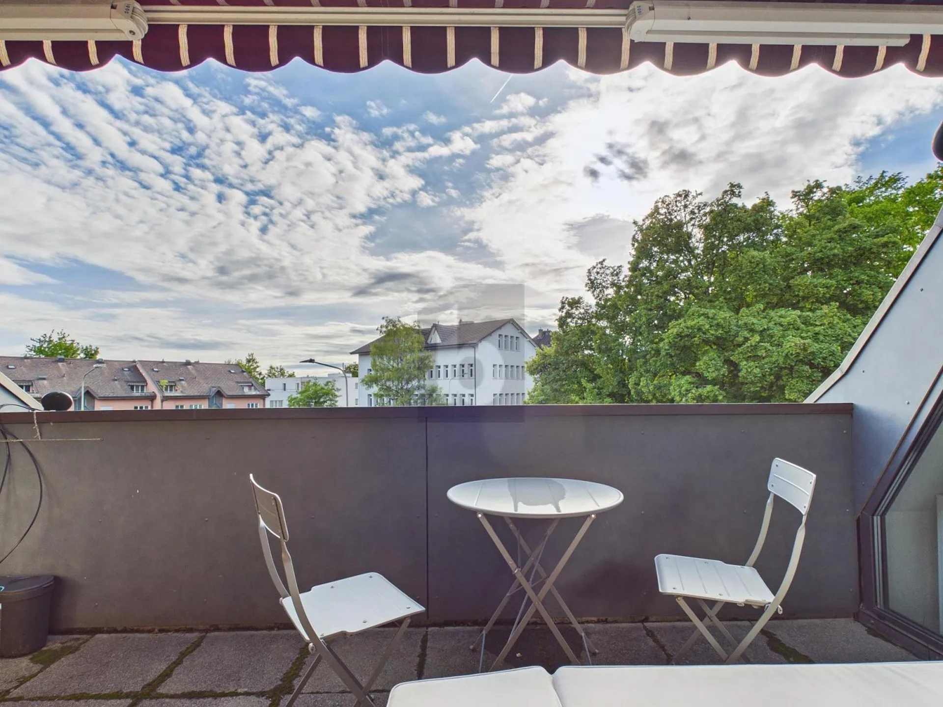 DAS KLEINE MIT SCHÖNER AUSSICHT